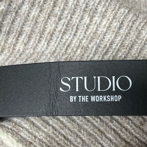 NWT Studio by the Workshop Contrast Line Mocha Turtleneck Sweater Womens S - Picture 8 of 8